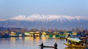 Kashmir Tour Package for 5 Nights 6 Days